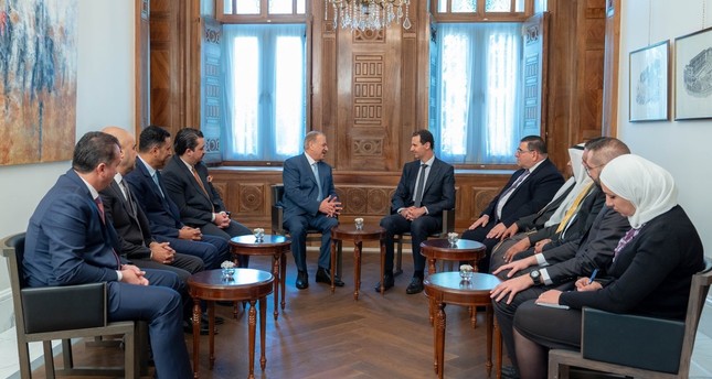 وفد برلماني أردني يلتقي “الأسد” لبحث تطبيع العلاقات