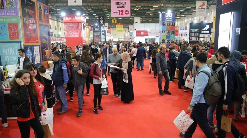 معرض إسطنبول الدولي الـ37 للكتاب يفتح أبوابه لزائريه