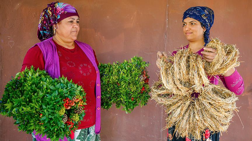 مبيعات أكاليل الزهور في أنطاليا تفوق 10 ملايين دولار