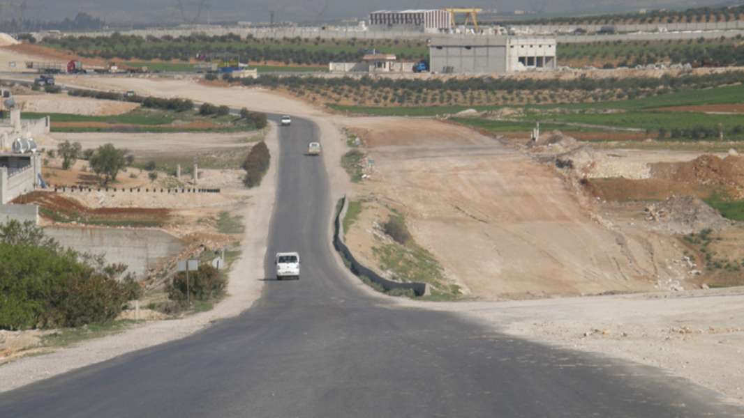 طريق في سوريا
