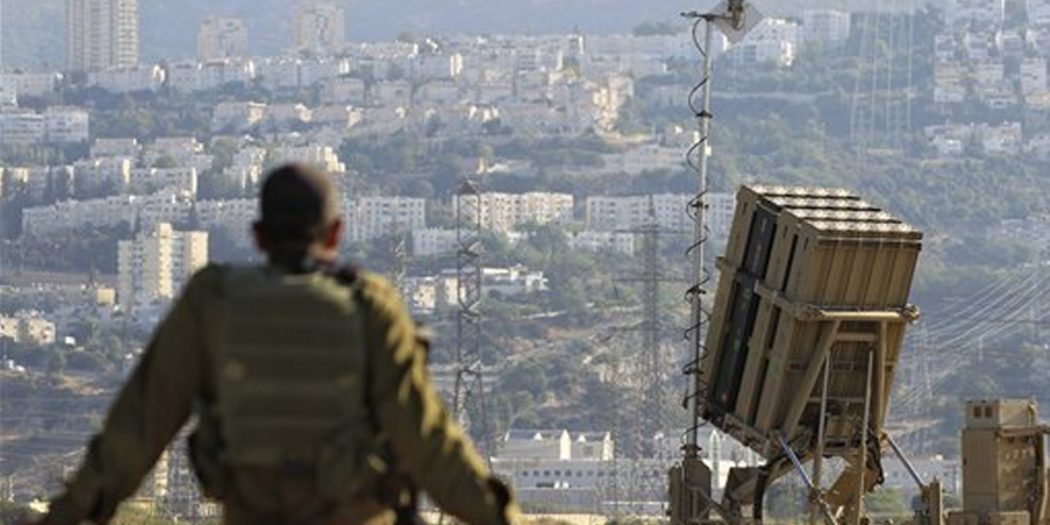 إسرائيل تغلق مجالها الجوي بعد اختراق طائرة سورية اجوائها