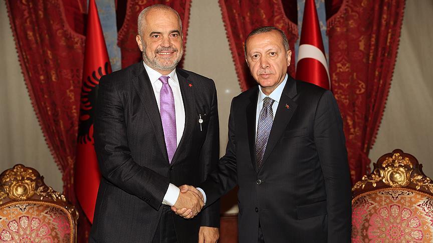الرئيس أردوغان يستقبل رئيس الوزراء الألباني بإسطنبول