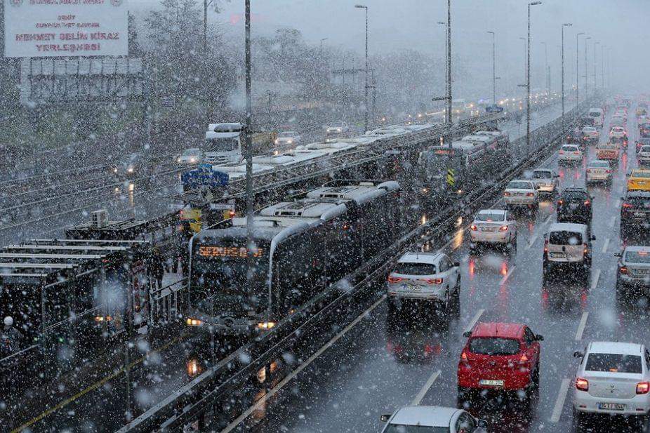 ثلوج في اسطنبول اليوم .. والأرصاد الجوية تحذر