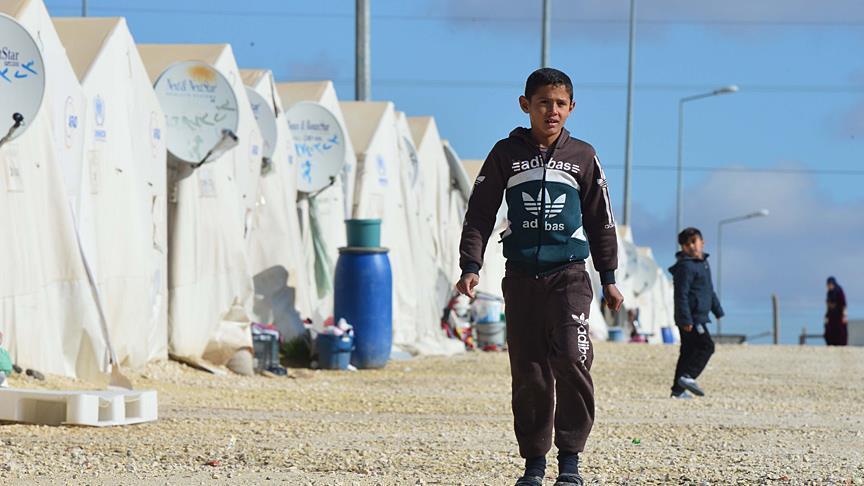 تركيا.. مخيم “سوروج” يخدم 17 ألف كردي من سوريا