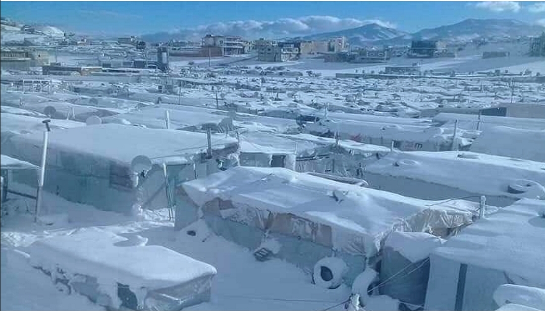 العاصفة نورما تضرب مخيمات عرسال في لبنان