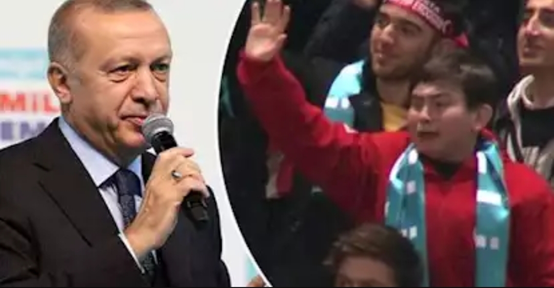 أردوغان يشعل وسائل الإعلام التركية التركية بسبب ما قاله لهذا الطفل والذي أجهش بالبكاء (شاهد)