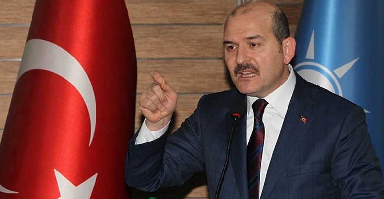 وزير الداخلية التركي يرد على رئيس بلدية هاتاي بعد أن افترى على السوريين