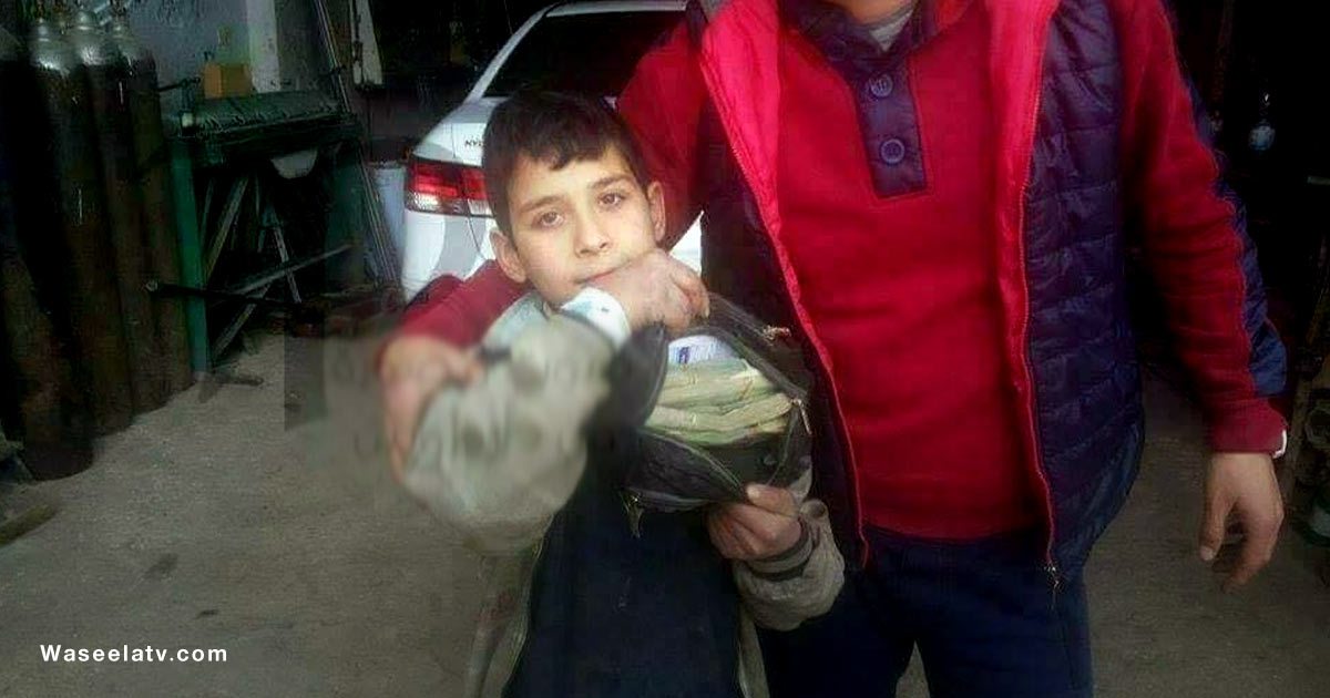 طفل سوري يعثر على مئات الآلاف من الليرات .. وهذا ما فعله!