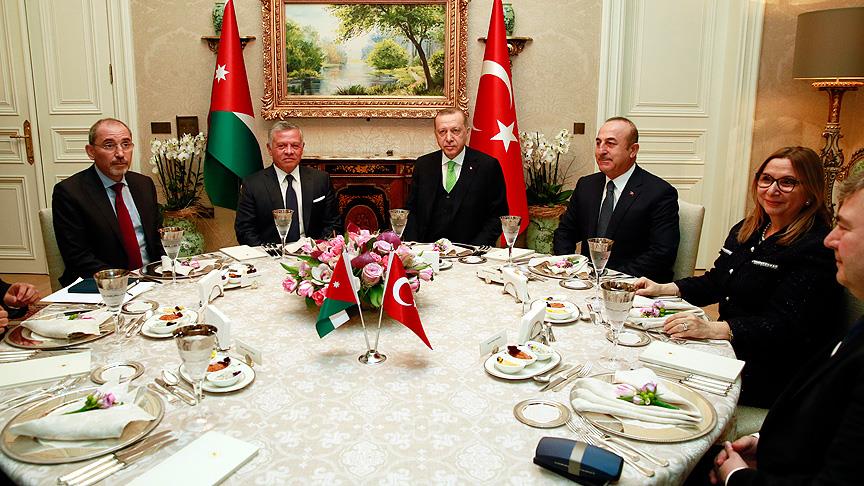 أردوغان يستقبل العاهل الأردني في إسطنبول