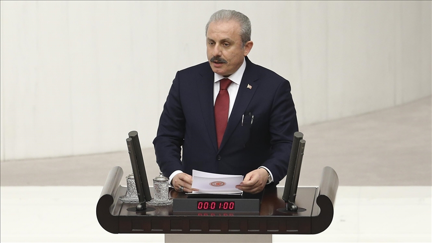 مرشح “العدالة والتنمية” يفوز برئاسة البرلمان التركي