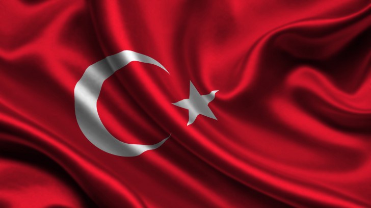 تركيا تدين حرق العلم التركي في العاصمة اللبنانية بيروت