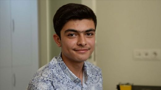 سوري يحرز العلامة الكاملة في امتحان “LGS” بتركيا