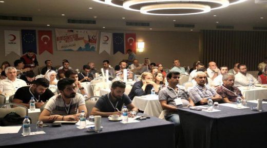 دورات تدريبية للسوريين لدعم “ريادة الأعمال” في 6 ولايات تركية برعاية الهلال الأحمر التركي