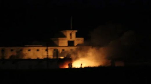 عاجل: سلسلة انفجارات في أحد مستودعات للجيش التركي في الريحانية