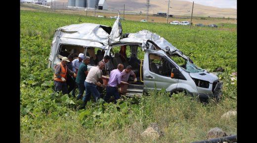 تركيا: مصرع 7 أشخاص وإصابة آخرين بينهم سوريون بحادث سير