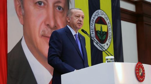 أردوغان: سنفتح الحدود نحو أوروبا إنْ لم تدعم مشاريعنا بالمنطقة الآمنة