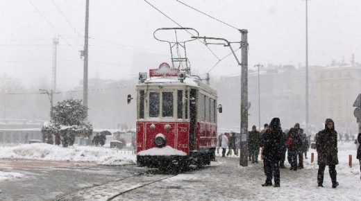 تحذير الأرصاد الجوية التركية : ٤٠ يوم شتاء قارص ستدخل به تركيا قريبا