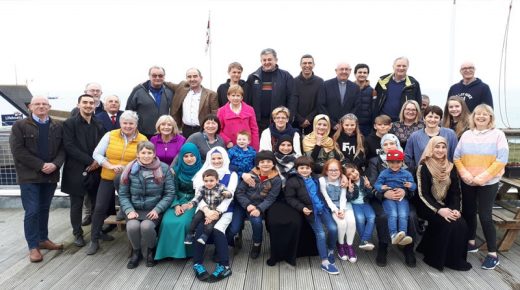 مدينة إيرلندية تحكي تجربتها في استقدام عائلة سورية لاجئة