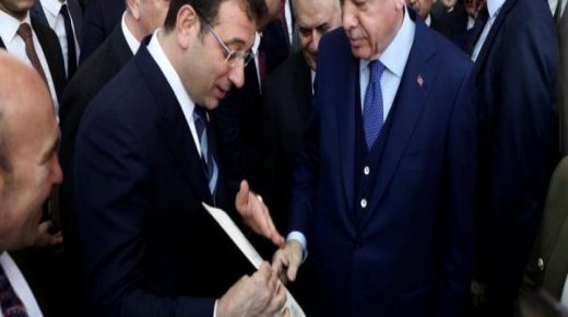 ما هي قصة المظروف الذي سلمه أوغلو للرئيس أردوغان ؟