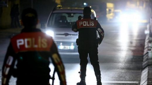 الأمن التركي يزيد من انتشاره في أنطاكيا ويكثف دورياته في أحيائها