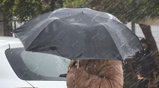 ولاية أنطاليا تحذر من عواصف مطرية قادمة