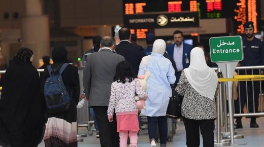 الكويت تقرر ترحيل آلاف السوريين خلال الأيام القادمة.. كم بلغ عددهم؟