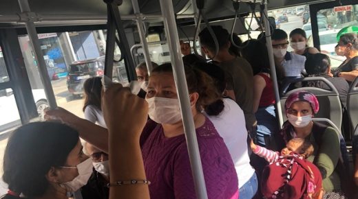 حافلة ركاب في أنطاكيا تثير غضب الشارع التركي