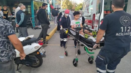 بالصور: دراجة نارية تصدم طفلاً سورياً في كوجالي