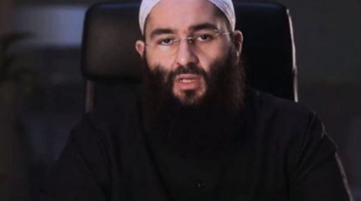 إغلاق جمعية إسلامية في فرنسا ورئيسها يطلب اللجوء السياسي إلى تركيا