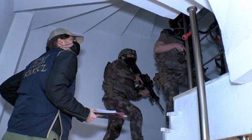 مداهـ ـمات تشمل 11 منطقة في إسطنبول