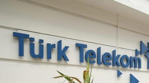 شركة Turk Telekom تتخذ حزمة قرارات لمساعدة المتضررين من زلزال إزمير