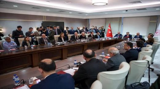 ما هو سبب التأجيل الطارئ لاجتماع اللجنة العلمية التركية البارحة