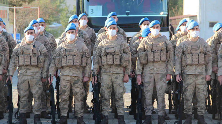 الدفاع التركية: إرسال 258 عنصراً من قوات الكوماندوس الى سوريا (صور)
