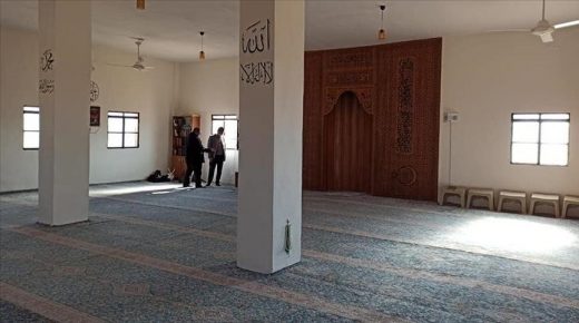 تركيا تفتتح مسجداً في “تل أبيض” السورية