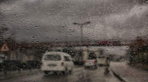 تحذيرات من عواصف مطرية قوية في أنطاليا وأنقرة