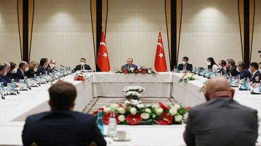 برئاسة أردوغان تم عقد اجتماع لحل مشكلة صمغ البحر ..وهذه أبرز التصريحات