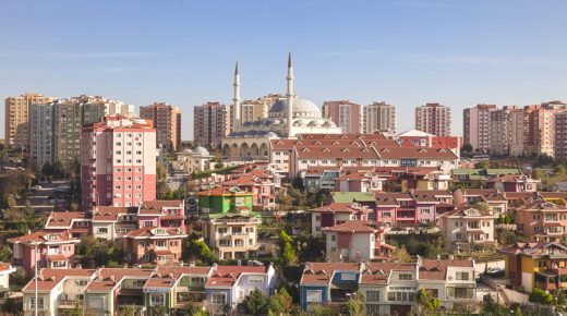 وزير البيئة التركي يزف اخبار سارة حول أسعار الشقق والمنازل
