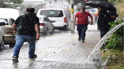 تحذير من هطول أمطار غزيرة وعواصف رعدية في 25 ولاية