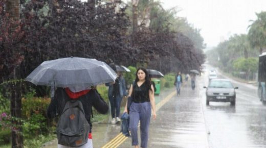 الأرصاد الجوية تحذر من هطول أمطار غزيرة في 10ولايات بينها اسطنبول