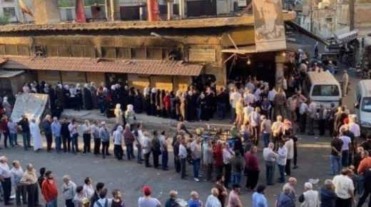 معركة الحصول على ربطة الخبز… جـ.ـريمة مروعة تهز العاصمة دمشق