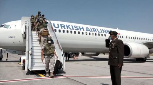 وصول طائرة الإخلاء التركية الثانية من أفغانستان إلى مطار أنقرة