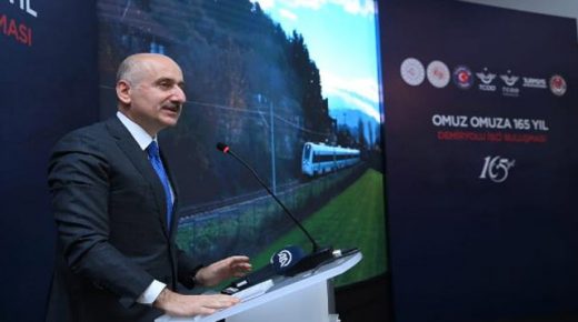 وزير البنية التحتية: مسار قطار إسطنبول – أنقرة سينتهي العام المقبل