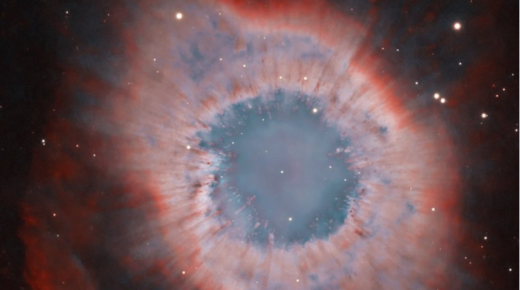 “ناسا” ترصد “بؤبؤ عين” ملونة تحدق إلينا من الفضاء
