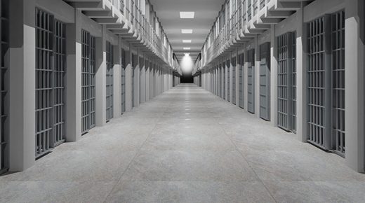 قرارات جديدة محتملة من وزارة العدل بخصوص السجناء ومدة بقائهم خارج السجون