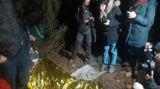 متجمدان من البرد.. إنقاذ شابين سوريين على حدود بيلاروسيا