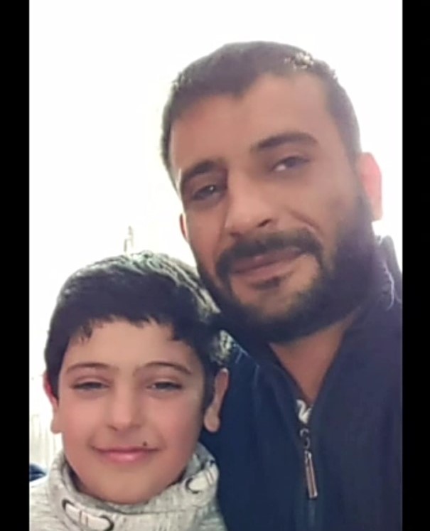 اللاجئ السوري دياب طلال وابنه قصي في السويد من الهاتف الشخصي لدياب - تركيا بالعربي