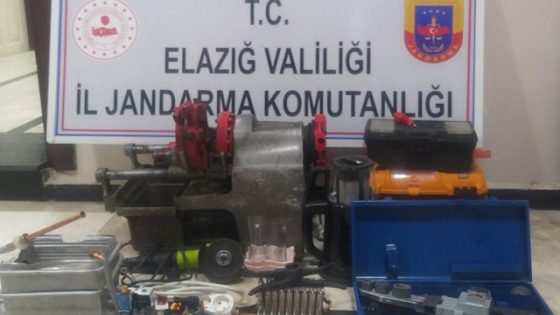 السلطات التركية تعتقل شبكة لصوص نهبت المحلات والمنازل في إيلازيغ