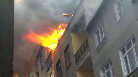 بالفيديو..انفـ .ـجار في مبنى مكون من 5 طوابق بولاية إسطنبول والسبب!!