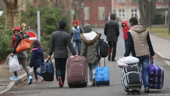وزيرة الأسرة الألمانية: سنتخلص من هذا النوع من اللاجئين