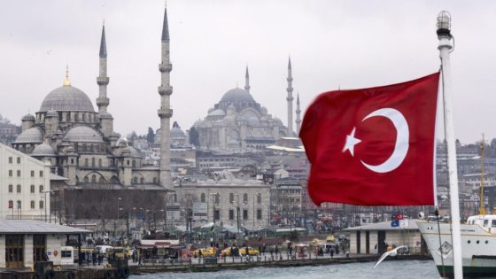 حد الفقر للفرد الواحد يتجاوز الحد الأدنى للأجور في تركيا